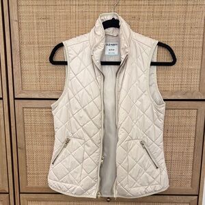 Old Navy Light Beige Quilted Vest